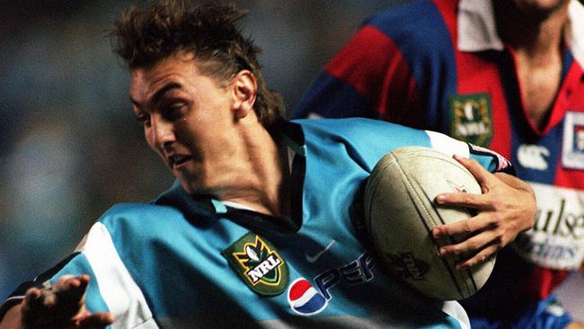 Former Sharks star Mat Rogers is winging his way down from the Gold Coast.