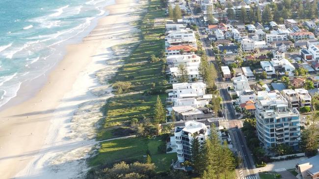 A section of Hedges Ave, Mermaid Beach.