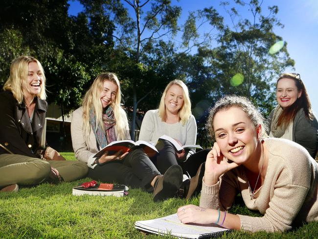 Story about mental health of young women 18-24. L-R Lili Moran,21 Helen Smith,19 Tori Pearson,21 Beth McKenna,18 and Jessica Popple,21. Contact (Beth is focus of pics) Beth on 0459221196 or Jess on 0437810565 or Tori 0413 567842.