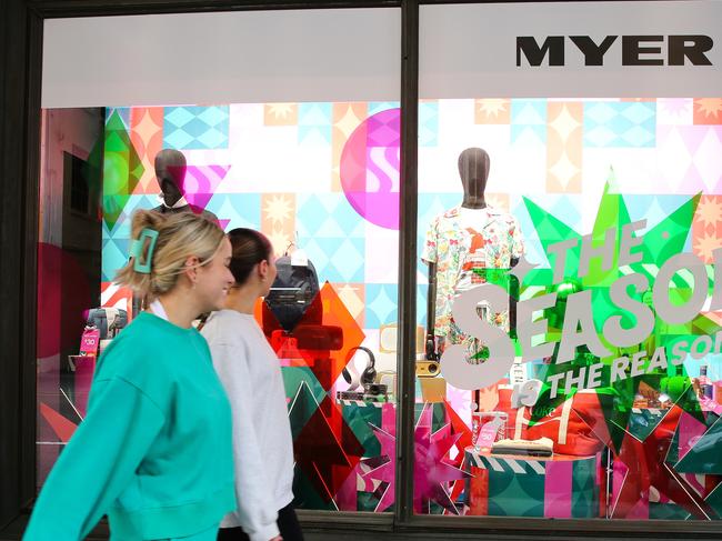 SYDNEY, AUSTRALIA - Newswire Photos DECEMBER 21, 2022: Commuters are seen walking past the beautifully decorated Christmas windows at the Sydney CBD Myer store a few days ahead of Christmas. Picture: NCA Newswire / Gaye Gerard