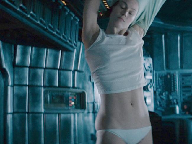 Weaver nude sigourney alien Celebrity Nude