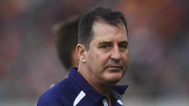 Dockers coach Ross Lyon reacts during the Round 4 AFL match between the Greater Western Sydney (GWS) Giants and the Fremantle Dockers at UNSW Canberra Oval in Canberra, Saturday, April 14, 2018. (AAP Image/Lukas Coch) NO ARCHIVING, EDITORIAL USE ONLY