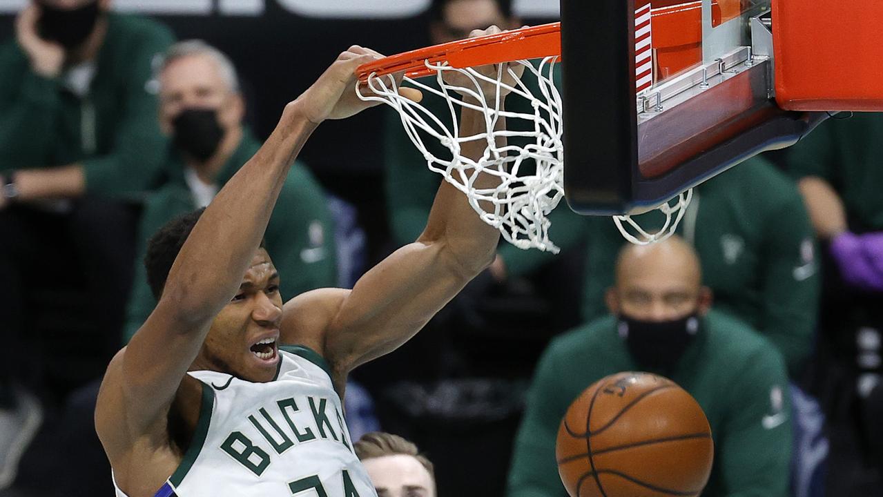 Giannis Antetokounmpo dined out on the Indiana Pacers.