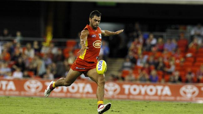 Hunt played four seasons with the AFL’s Gold Coast Suns.