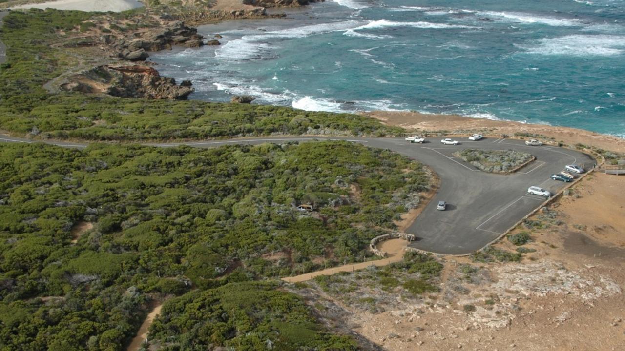 Thunder Point, a popular coastal lookout in Warrnambool. where the burnt out car of missing person Christopher Jarvis was found.