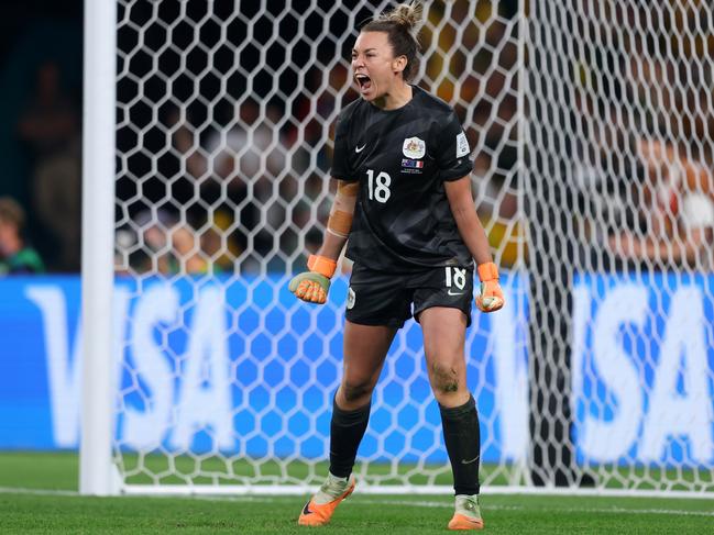 Mackenzie Arnold of Australia celebrates as Vicki Becho of France misses her side's tenth penalty in the penalty shoot out during the FIFA Women's World Cup Photo by Chris Hyde – FIFA/FIFA via Getty Images