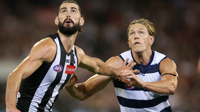  Brodie Grundy of the Magpies had his colours lowered by Rhys Stanley from the Cats in Round 1