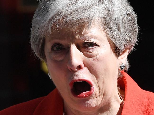 LONDON, ENGLAND - MAY 24:  Prime Minister Theresa May makes a statement outside 10 Downing Street on May 24, 2019 in London, England. The prime minister has announced that she will resign on Friday, June 7, 2019.  (Photo by Leon Neal/Getty Images)