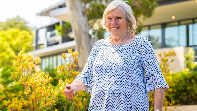 Elizabeth Andrews, 81, is looking forward to embracing what a new year has to offer, keeping fit and travelling when she can. Picture supplied.