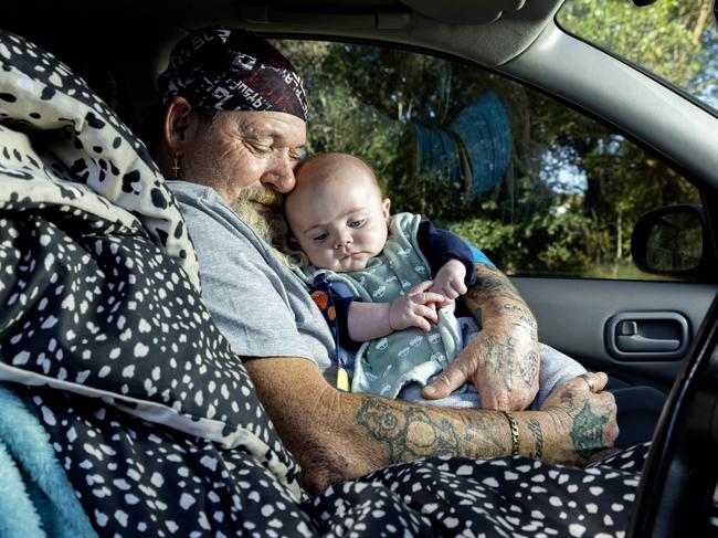 Homeless dad sleeps in car as mum, newborn forced into share house