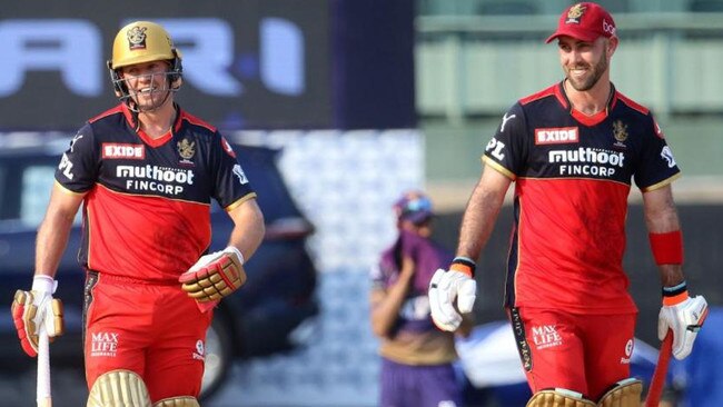 AB de Villiers and Glenn Maxwell batting together for RCB in the IPL.