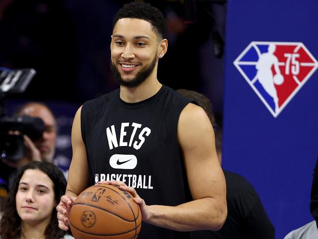 PHILADELPHIA, PENNSYLVANIA - MARCH 10:  Ben Simmons #10 of the Brooklyn Nets warms up before the game against the Philadelphia 76ers at Wells Fargo Center on March 10, 2022 in Philadelphia, Pennsylvania. NOTE TO USER: User expressly acknowledges and agrees that, by downloading and or using this photograph, User is consenting to the terms and conditions of the Getty Images License Agreement. (Photo by Elsa/Getty Images)