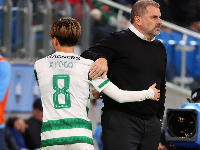 Celtic FC's head coach Ange Postecoglou looks on during the Sydney Super Cup football match between Celtic FC and Sydney FC at the Allianz Stadium in Sydney on November 17, 2022. (Photo by DAVID GRAY / AFP) / -- IMAGE RESTRICTED TO EDITORIAL USE - STRICTLY NO COMMERCIAL USE --