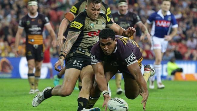 Tevita Pangai Jr in action for the Broncos in 2016. Picture: Peter Wallis