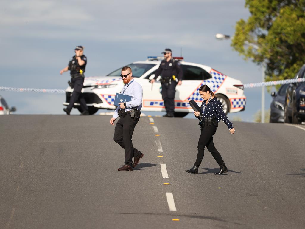 Police attend the scene of a fatal stabbing in Carindale near the Goodlife Health Club. Picture: NIGEL HALLETT