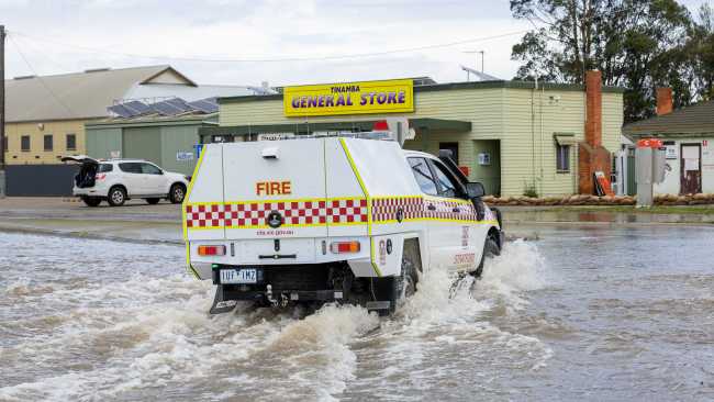 ‘Take Action’: Victorians Urged To Immediately Evacuate Gippsland ...