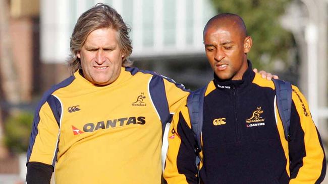 Scott Johnson (L) is set to oversee Cheika in a director of rugby of role.