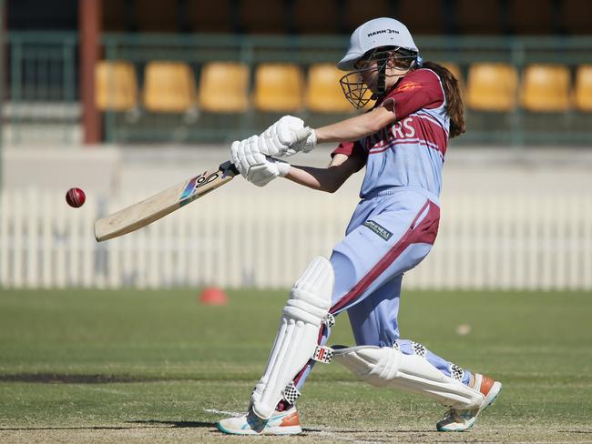 Brewer Shield (U18 womenÃs), Round 4, Sunday, 29 OctoberLucia Martin