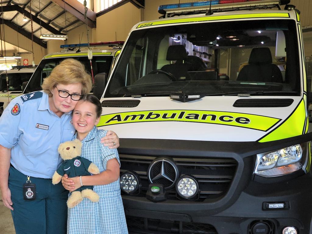 Charli Johnson is being praised for her composure in dialing triple-0 when her Mum lost consciousness. Image: QAS