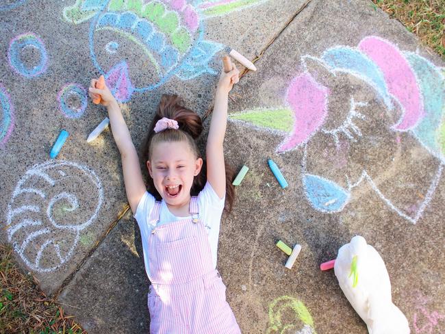 Annaliah Sawtell has been chalk drawing in her drive to help lift peoples spirits.