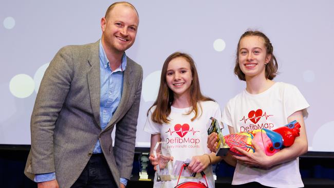 Mayor’s Technology and Innovation Awards Judge Ben Howe with the DefibMap team from Helensvale State High School. Picture: Supplied