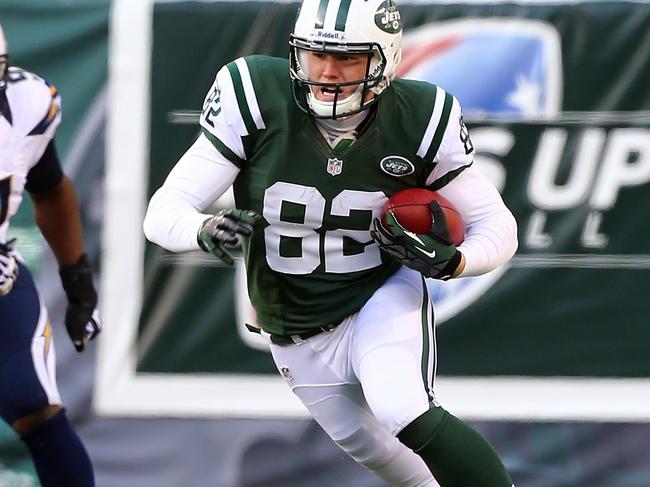 EAST RUTHERFORD, NJ - DECEMBER 23: (NEW YORK DAILIES OUT) Hayden Smith #82 of the New York Jets in action against the San Diego Chargers at MetLife Stadium on December 23, 2012 in East Rutherford, New Jersey. The Chragers defeated the Jets 27-17. (Photo by Jim McIsaac/Getty Images)