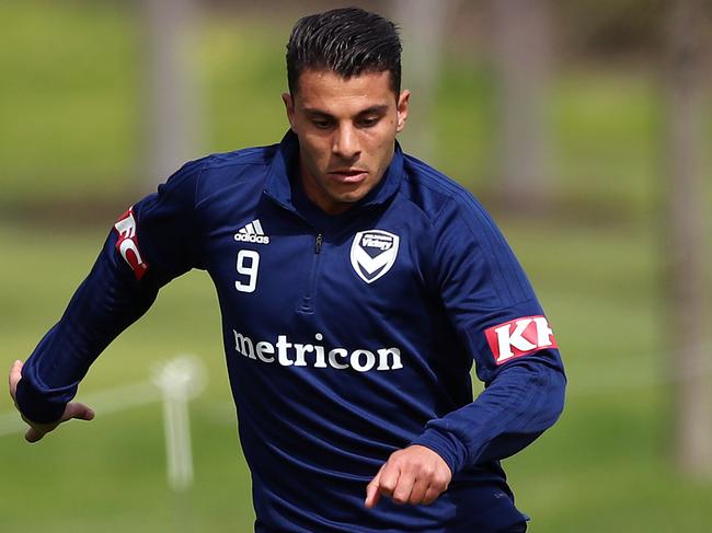 Andrew Nabbout is back at Melbourne Victory.