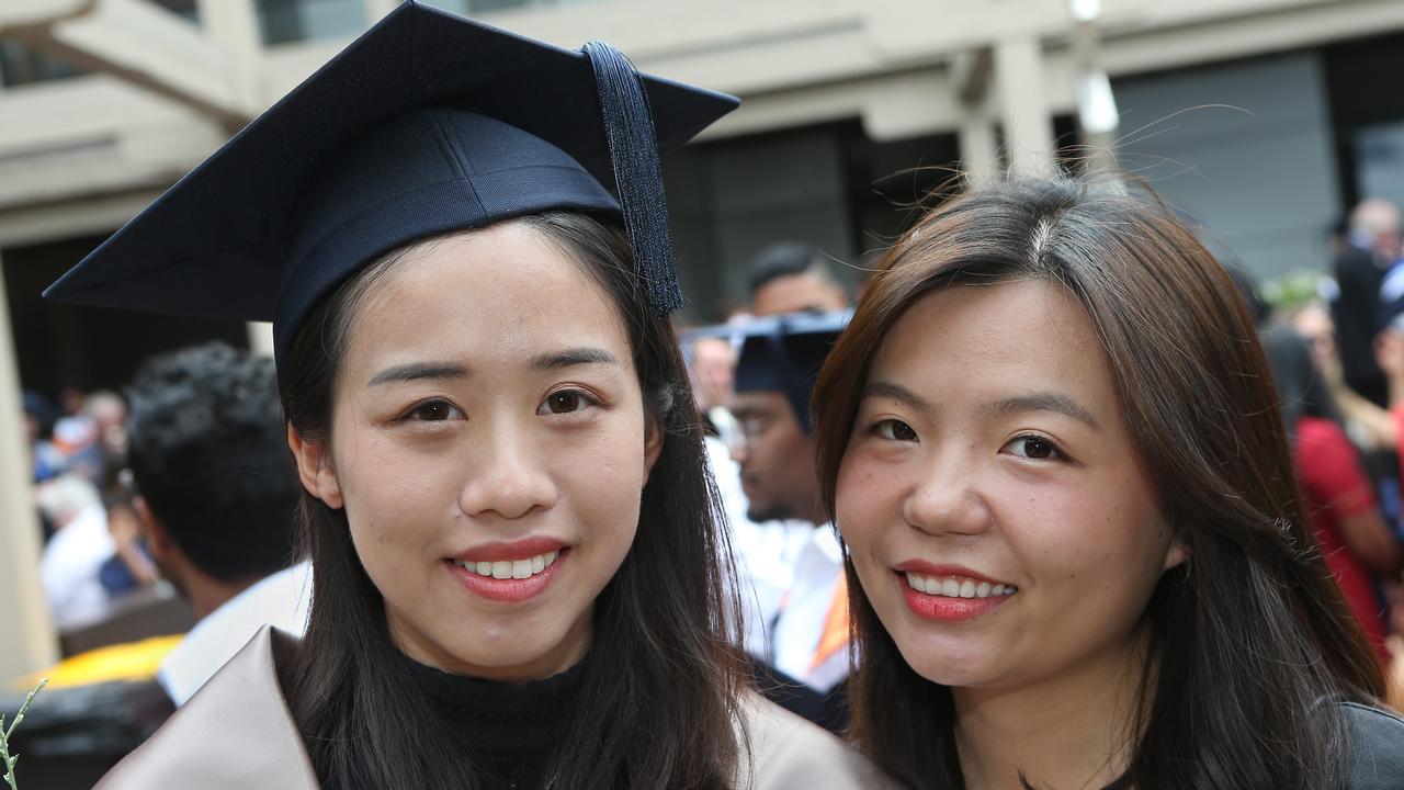 Deakin graduation: Zhuoz Zeng and Han He