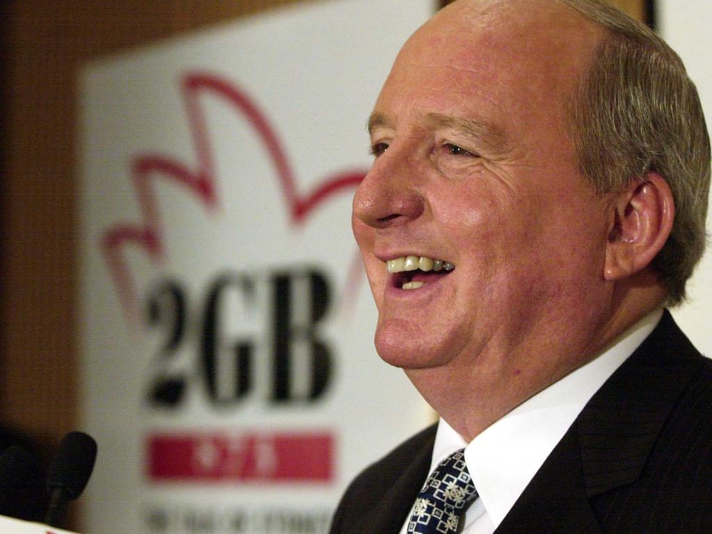 Jones announced his exit from 2UE for 2GB in 2002.