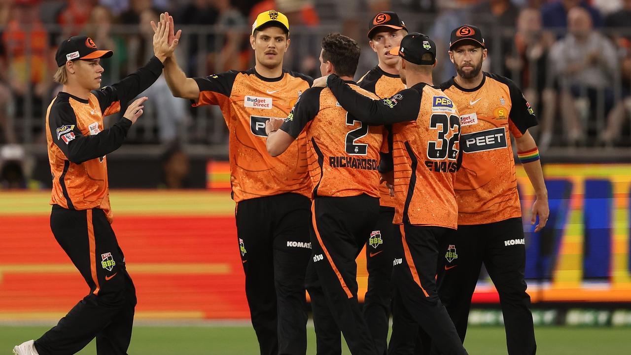 BBL 2023 Perth Scorchers vs Melbourne Renegades, live updates, score