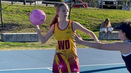 QGSSSA netball action - MBC v St Margaret's.