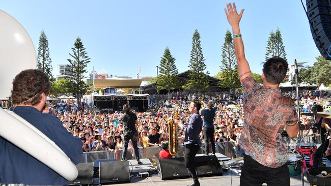 Hot Potato live at the Caloundra Music Festival 2019. Picture: John McCutcheon / Sunshine Coast Daily