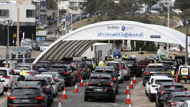 People waiting at the Bondi Beach drive-through testing clinic as Sydney is in lockdown after the Bondi Covid-19 outbreak. Picture: Jonathan Ng