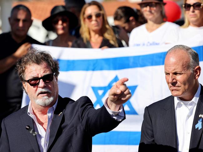 Jonathan Oswaks (L), speaks at the site of an altercation between 69-year-old Paul Kessler, who was Jewish, and pro-Palestinian protester in LA. Picture: getty Images/AFP