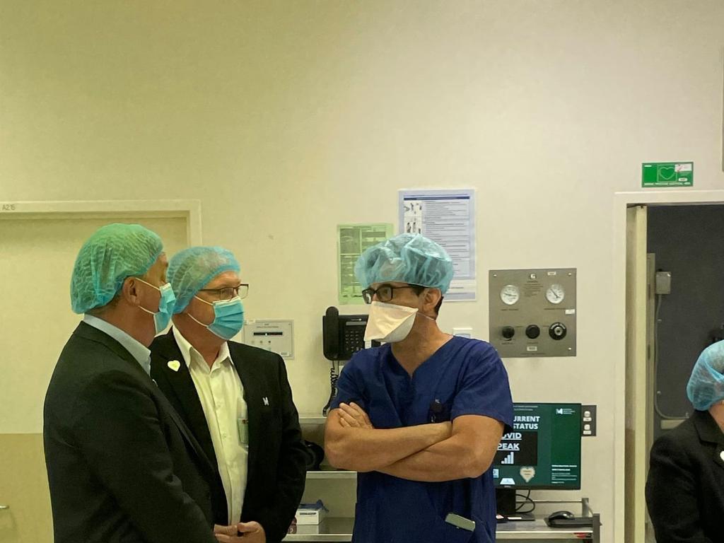 Health Minister Martin Foley visited the Mildura Base Public Hospital on Friday.