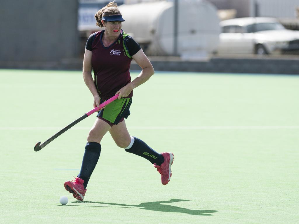 Robyn Larcombe of Redlands 1 against Cairns 1.