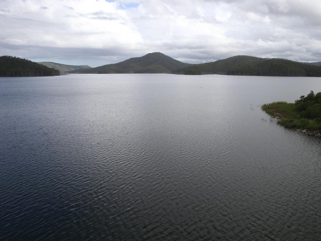 Bolzan Quarry Dam: Wall bursts, residents south of Toowoomba evacuate ...