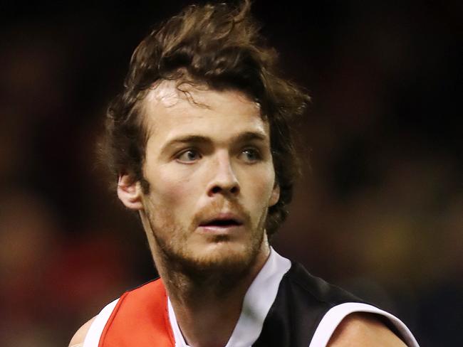 AFL Round 17. St Kilda vs. Essendon at Etihad Stadium. St Kilda's Dylan Roberton   . Pic: Michael Klein