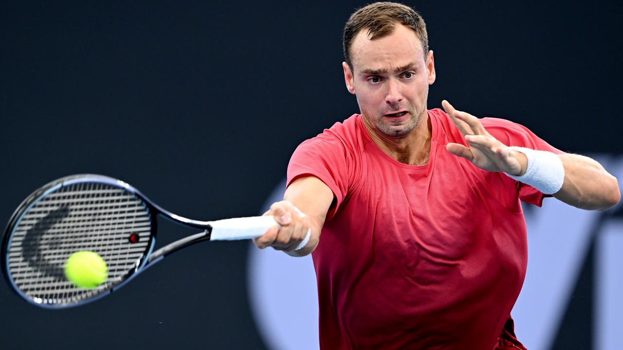 Safiullin saved five match points. (Photo by Bradley Kanaris/Getty Images)