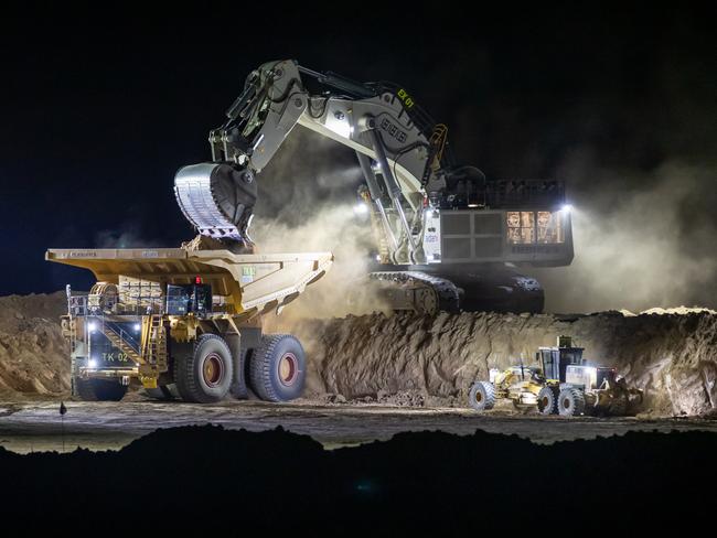 15 September 2020 Carmichael Coal Mine, Queensland - Photo: Cameron Laird