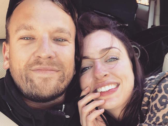 Dylan Alcott with new love, Melbourne psycho-sexologist and sex educator Chantelle Otten. Picture: Instagram