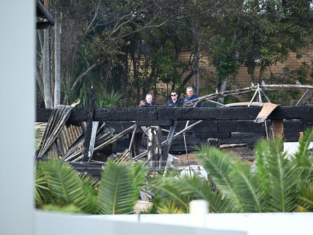 The fire broke out in an abandoned building on Hubert St in Woolloongabba about 4.30pm on Wednesday before quickly spreading to a second building. Picture: Lyndon Mechielsen