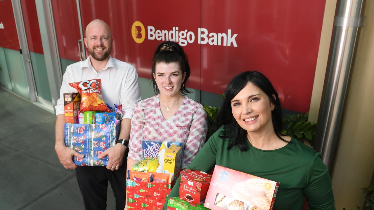 Bendigo Bank Ipswich Branches Collect Items For The Queensland Times ...