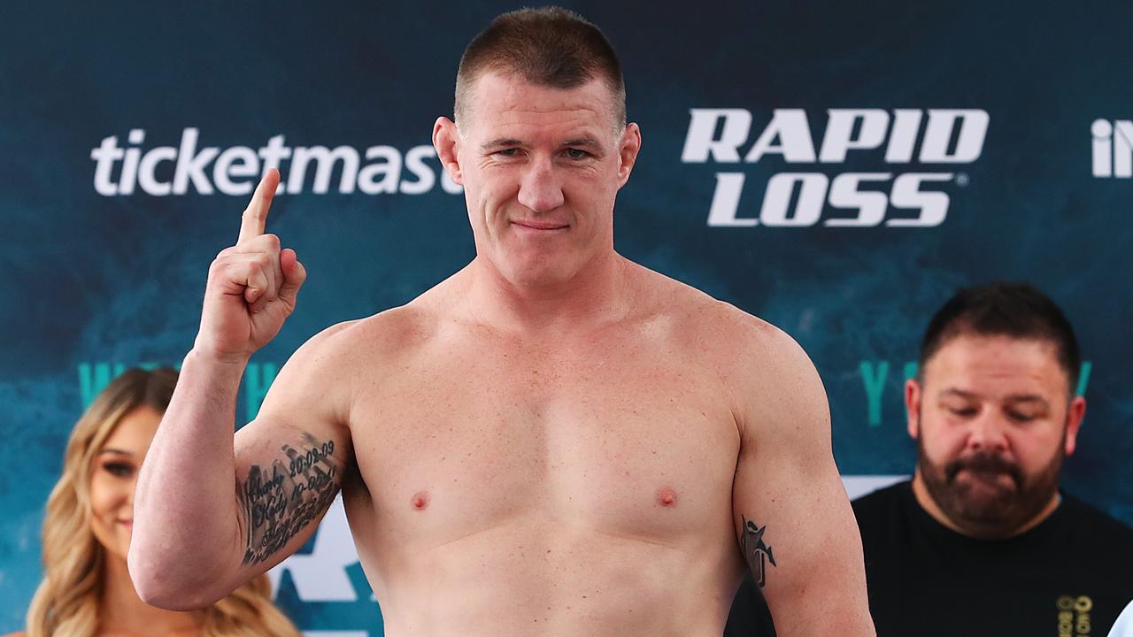 Paul Gallen-Lucas Browne: Browne unable to fit hands in gloves