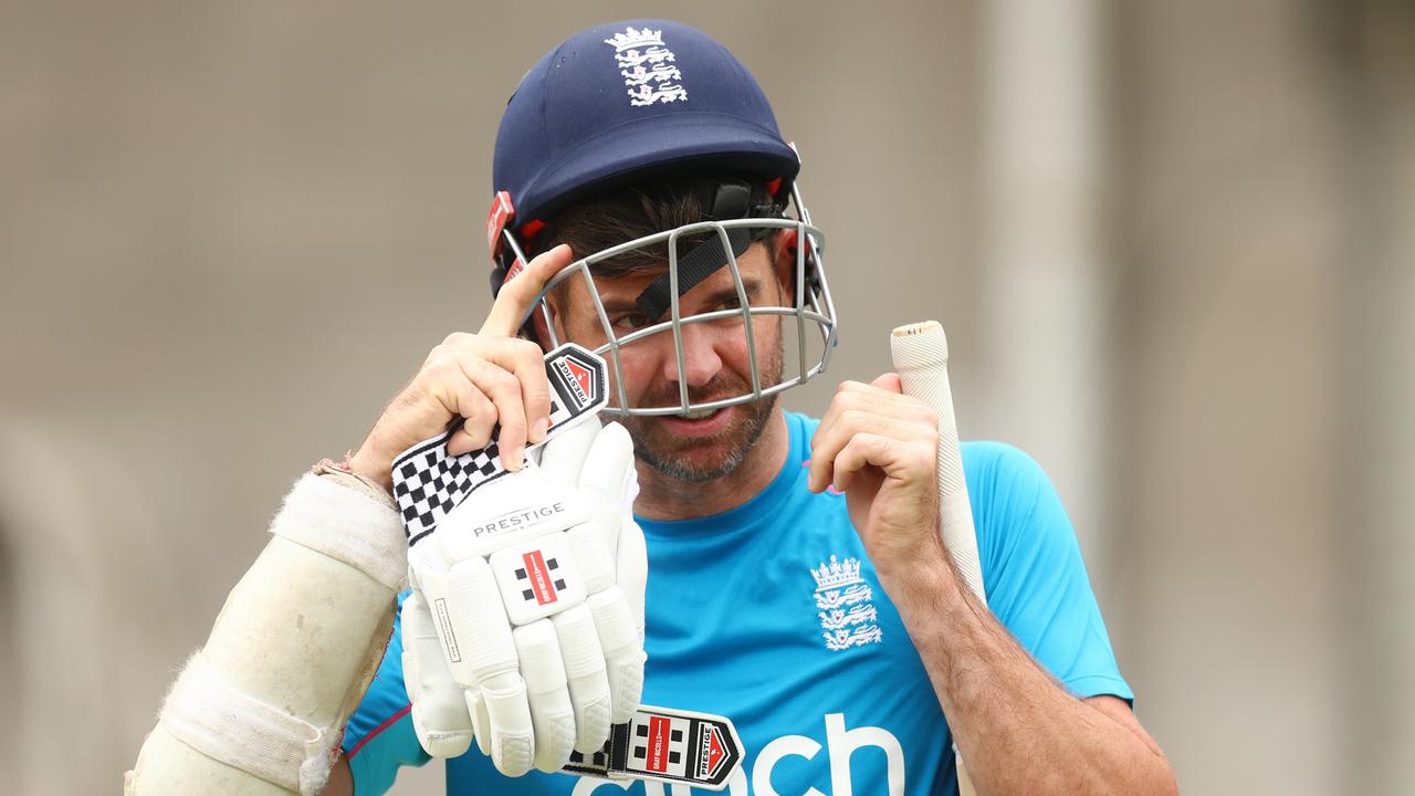 MELBOURNE, AUSTRALIA - DECEMBER 25: James Anderson of England prepares to bat during an England Ashes squad nets session at Melbourne Cricket Ground on December 25, 2021 in Melbourne, Australia. (Photo by Mike Owen/Getty Images)