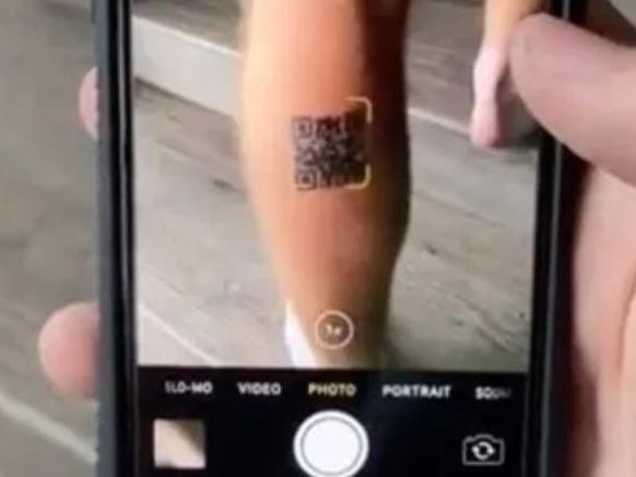 What could be so important you'd tattoo a QR code on your leg to link to it? Picture: TikTok / Jesse Drake