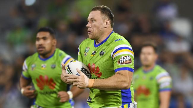 Shannon Boyd of the Raiders in action during the Round 4 NRL match between the Canberra Raiders and the Canterbury-Bankstown Bulldogs at GIO Stadium in Canberra, Thursday, April 5, 2018. (AAP Image/Lukas Coch) NO ARCHIVING, EDITORIAL USE ONLY