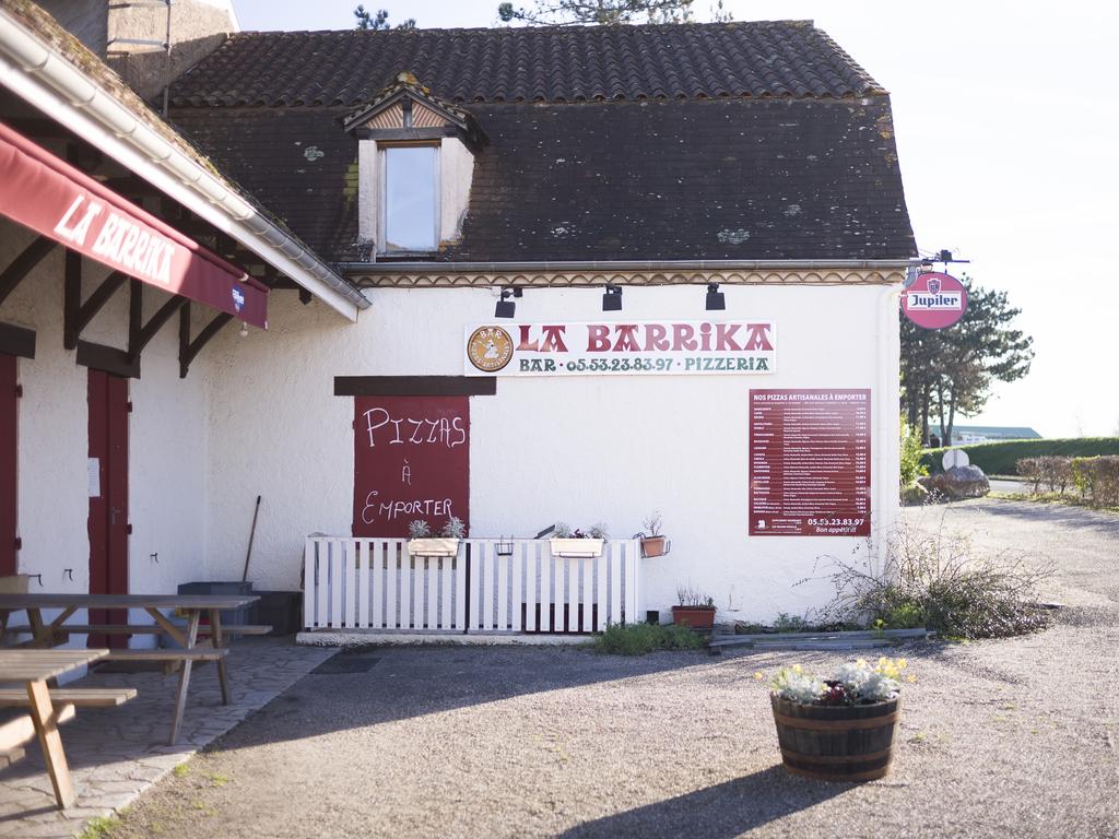 La Barrika Pizzeria is owned by local Stephanie Illarramende, who says she would like to meet the couple.