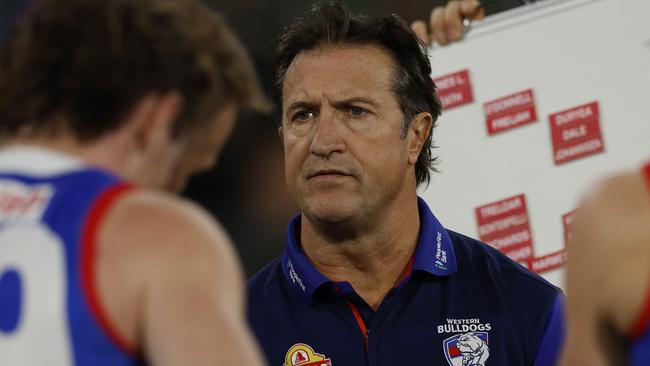 MELBOURNE , AUSTRALIA. May 11 , 2024.  AFL Round 10 . Richmond vs Western Bulldogs at the MCG.  Luke Beveridge , Senior Coach of the Bulldogs at quarter time    . Pic: Michael Klein