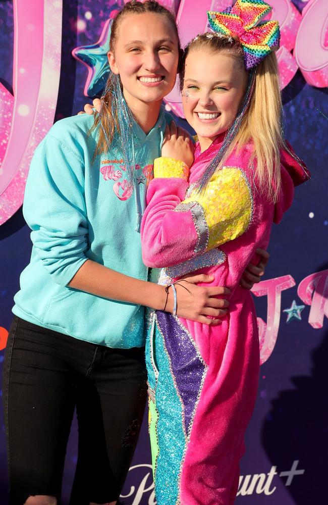 JoJo Siwa and Kylie Prew Get Cozy at LGBTQ+ Night at Dodger Stadium